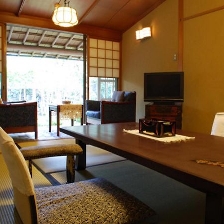 Kappo Ryokan Momiya Beppu Esterno foto